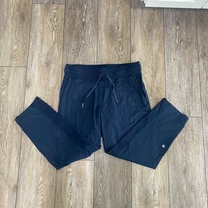 Lululemon Dance Studio Mid-Rise Jogger NWOT